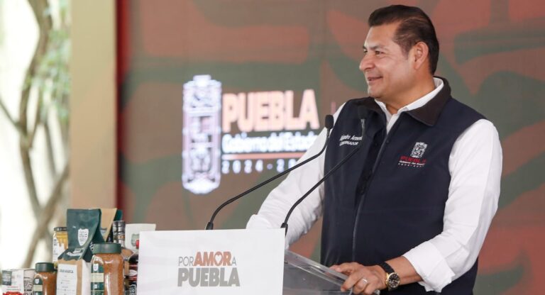 Con inversión histórica, Gobierno Federal y Estatal regresan vida a Río Atoyac