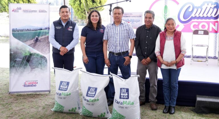 Inicia distribución de fertilizantes a familias agricultoras en San Andrés Cholula