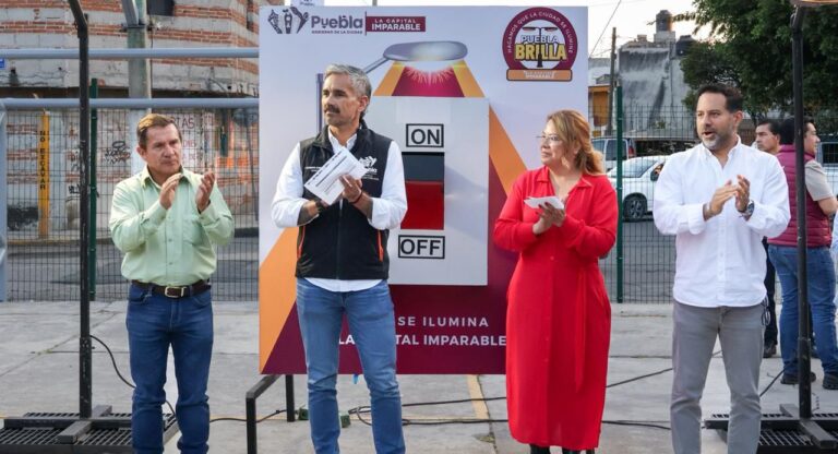 Puebla Brilla llega a Cleotilde Torres; entrega Gobierno de Pepe Chedraui 179 luminarias modernizadas con LED