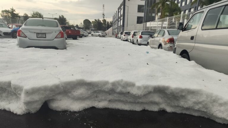 Atiende Protección Civil granizada y acumulación de hielo en zona de los estadios