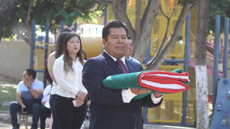 Con éxito se realiza el desfile conmemorativo de la Batalla de Puebla en Tecamachalco