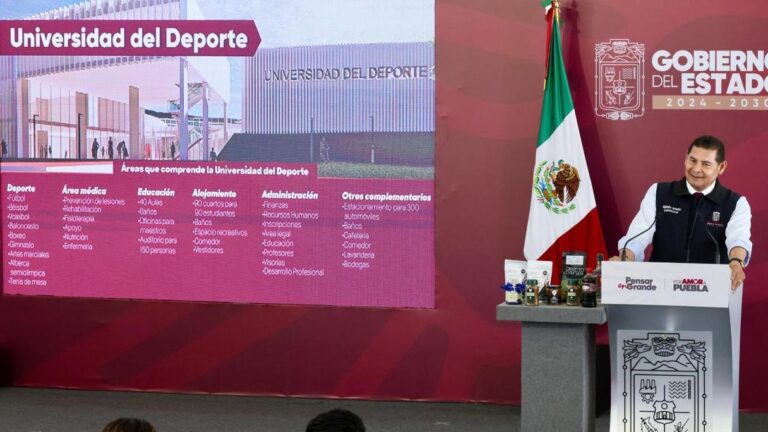 Gobierno Estatal premia esfuerzo de atletas poblanos en Olimpiada CONADE 2026