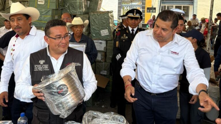 Asiste Pável Gaspar Ramírez al Tianguis de Bienestar, en beneficio de migrantes de la mixteca y sus familias
