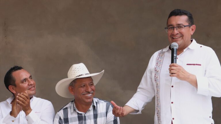 En Ixcamilpa de Guerrero, Pável Gaspar reafirma trabajo legislativo a favor de la Mixteca poblana