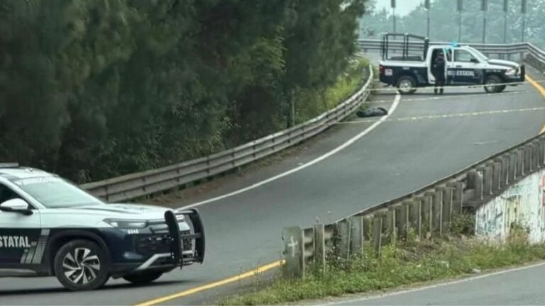 Hallan cadáver enlonado y con huellas de violencia en Huauchinango