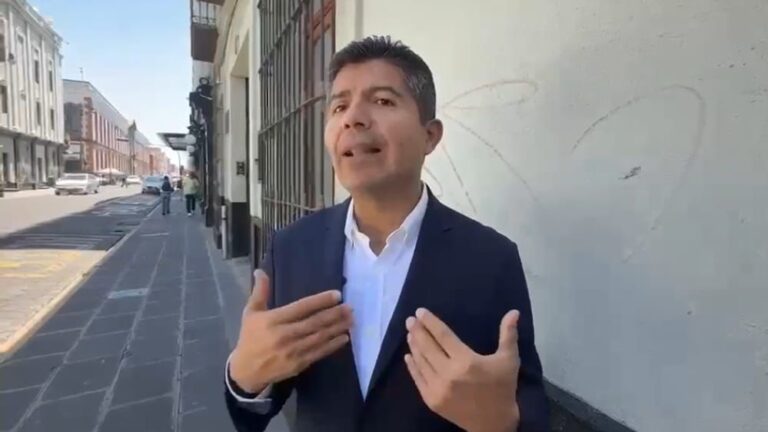 Comparece Lalo Rivera en la Contraloría Municipal por presuntas anomalías
