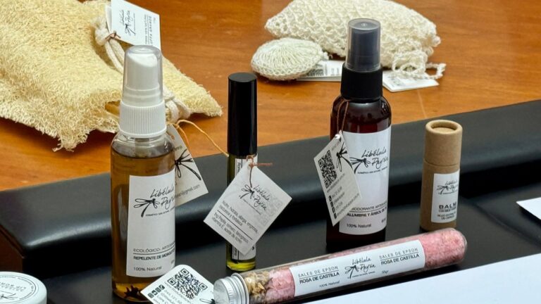 Miel poblana fortalece proyectos productivos encabezados por mujeres rurales