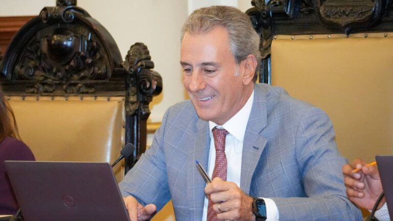 Aprueba Cabildo solicitudes de pensión y jubilación de personas trabajadoras del Ayuntamiento de Puebla