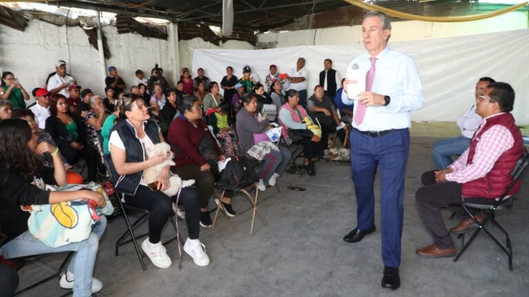 Pepe Chedraui acerca servicios gratuitos de bienestar animal a San Pablo Xochimehuacan