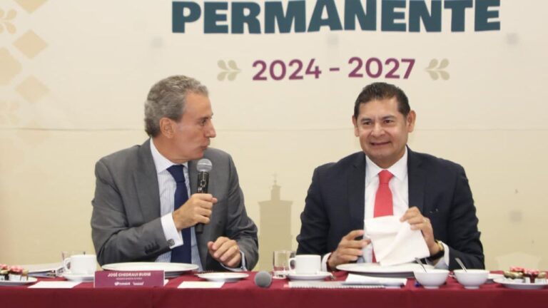 Presenta Pepe Chedraui Programa 360 ante Alejandro Armenta y el sector empresarial en la DGERI