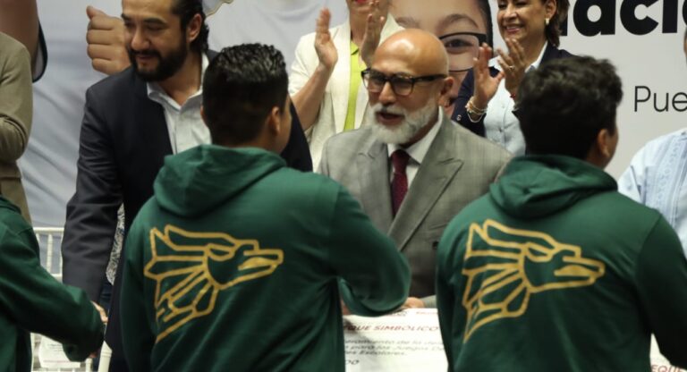 Realiza SEP abanderamiento de delegación para Juegos Deportivos Nacionales Escolares