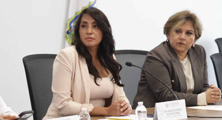 Comisión del Congreso avala otorgar anualmente un reconocimiento a prestadores de servicios turísticos