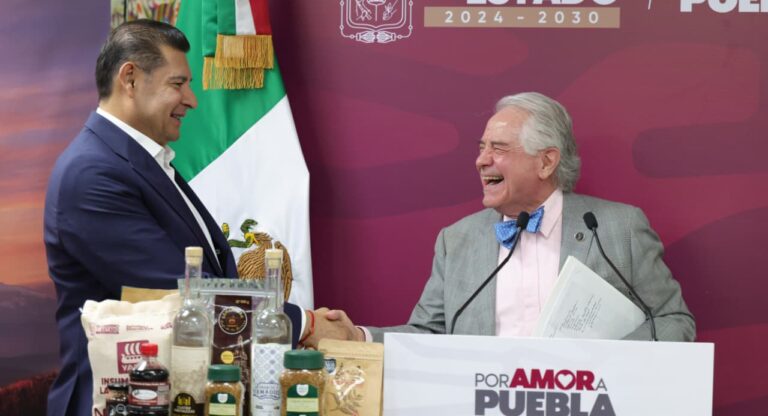 Mezcal poblano líder nacional con 118 municipios de denominación de origen