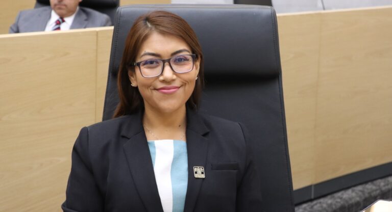 Impulsa Leonela Jazmín y Elías Lozada iniciativa para agravar las penas contra médicos que operen sin certificación vigente