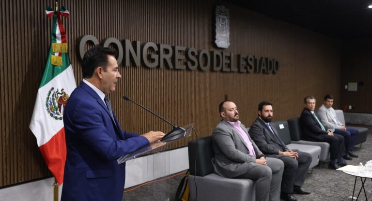 Congreso del Estado fortalece diálogo sobre protección de datos y CURP digital