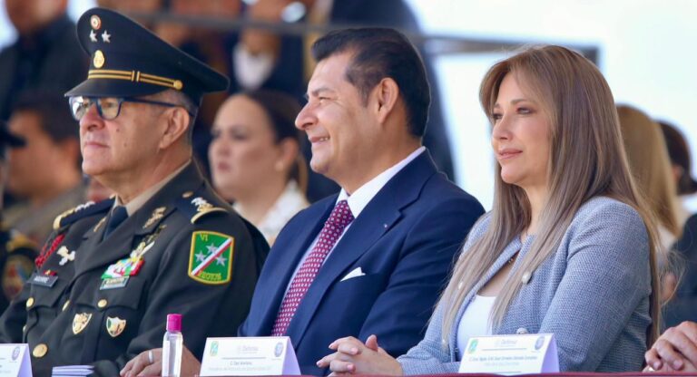 Con patriotismo y disciplina se escenifica Batalla del 5 de Mayo