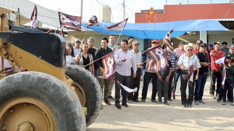 Mateo Hernández impulsa nueva obra de adoquinamiento en Barrio San Juan