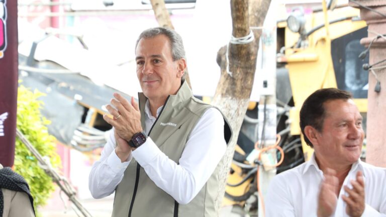 Arranca Pepe Chedraui trabajos de rehabilitación vial en la Junta Auxiliar de San Felipe Hueyotlipan