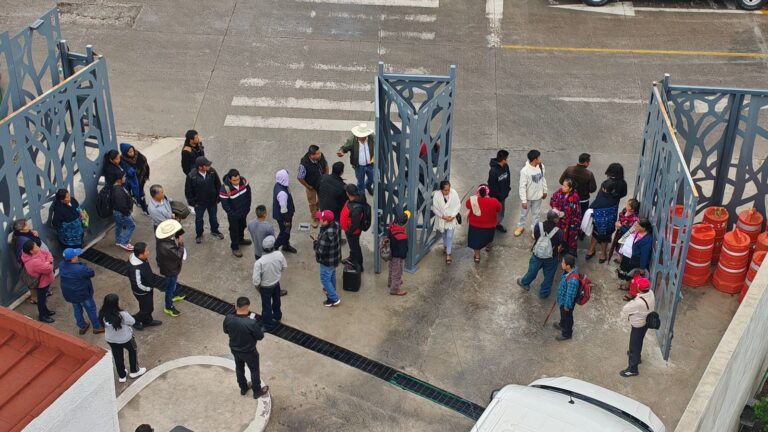Congreso del Estado atiende a habitantes de Hueyapan y refrenda apertura al diálogo