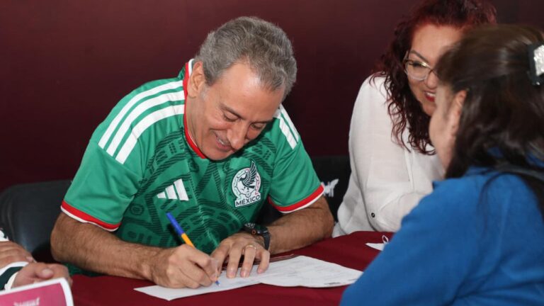 Pepe Chedraui lleva “Día del Pueblo” a San Jerónimo Caleras