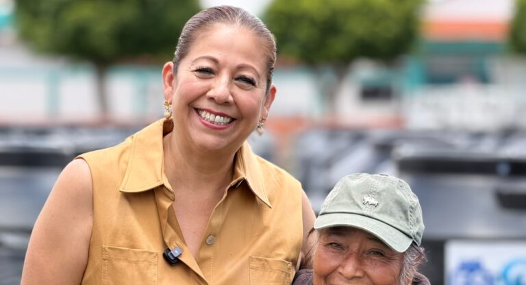 Abasto de agua, acto de justicia social, enfatiza Laura Artemisa en entrega de tinacos