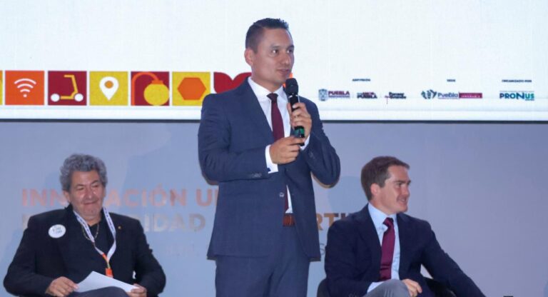 Gobierno de Pepe Chedraui impulsa a la ciudad como ecosistema para restaurar la biodiversidad urbana, expone en Smart City