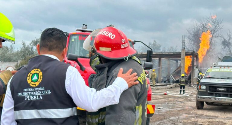 De forma oportuna, Gobierno Estatal atiende emergencia por explosión en Tepeaca