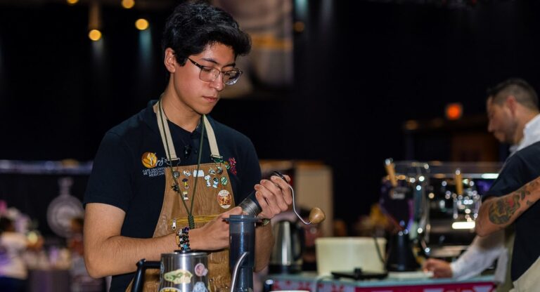 En CONCAFÉ 2026, Puebla celebra excelencia aromática con competencias y tradición