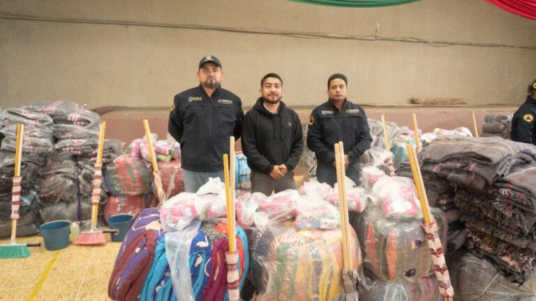 Protección Civil Estatal entrega insumos del programa “Dormitorio Seguro”